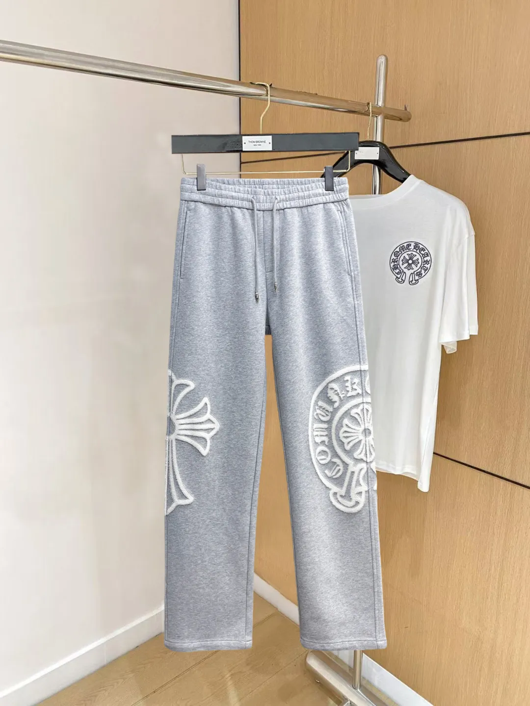 🆕2026 New Arrival 🎁 。 Classic LOGO ， ， ， 。 ， 。 Size：M-3XL